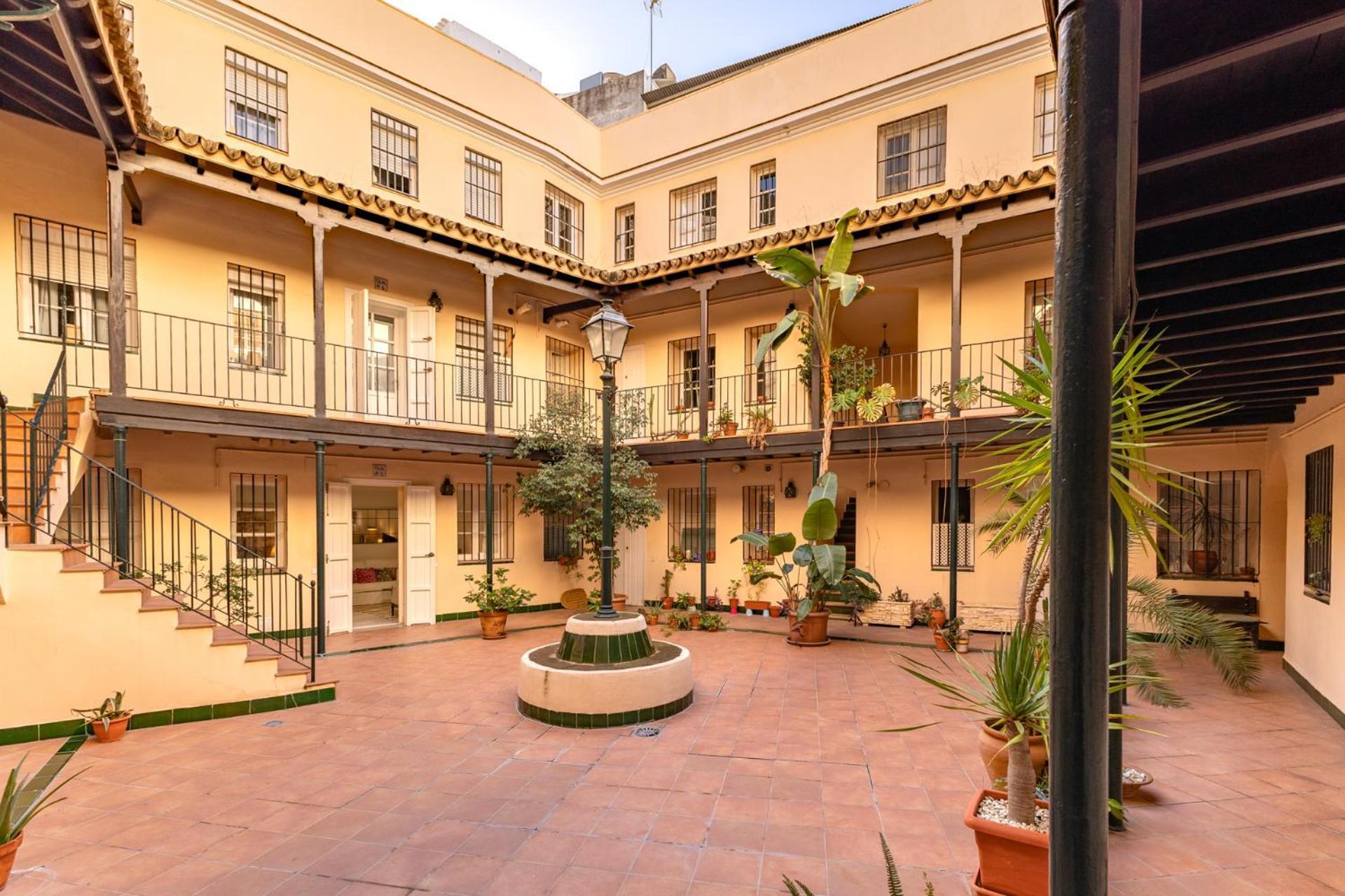 Ferienwohnung Tranquilo Apartamento En Zona Monumental Sevilla Exterior foto